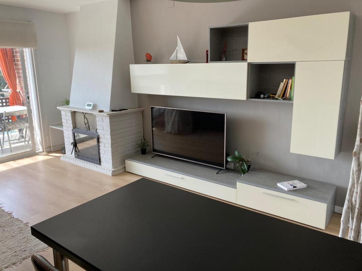 Apartamento Con Vistas Al Mar Кастельдефельс Экстерьер фото