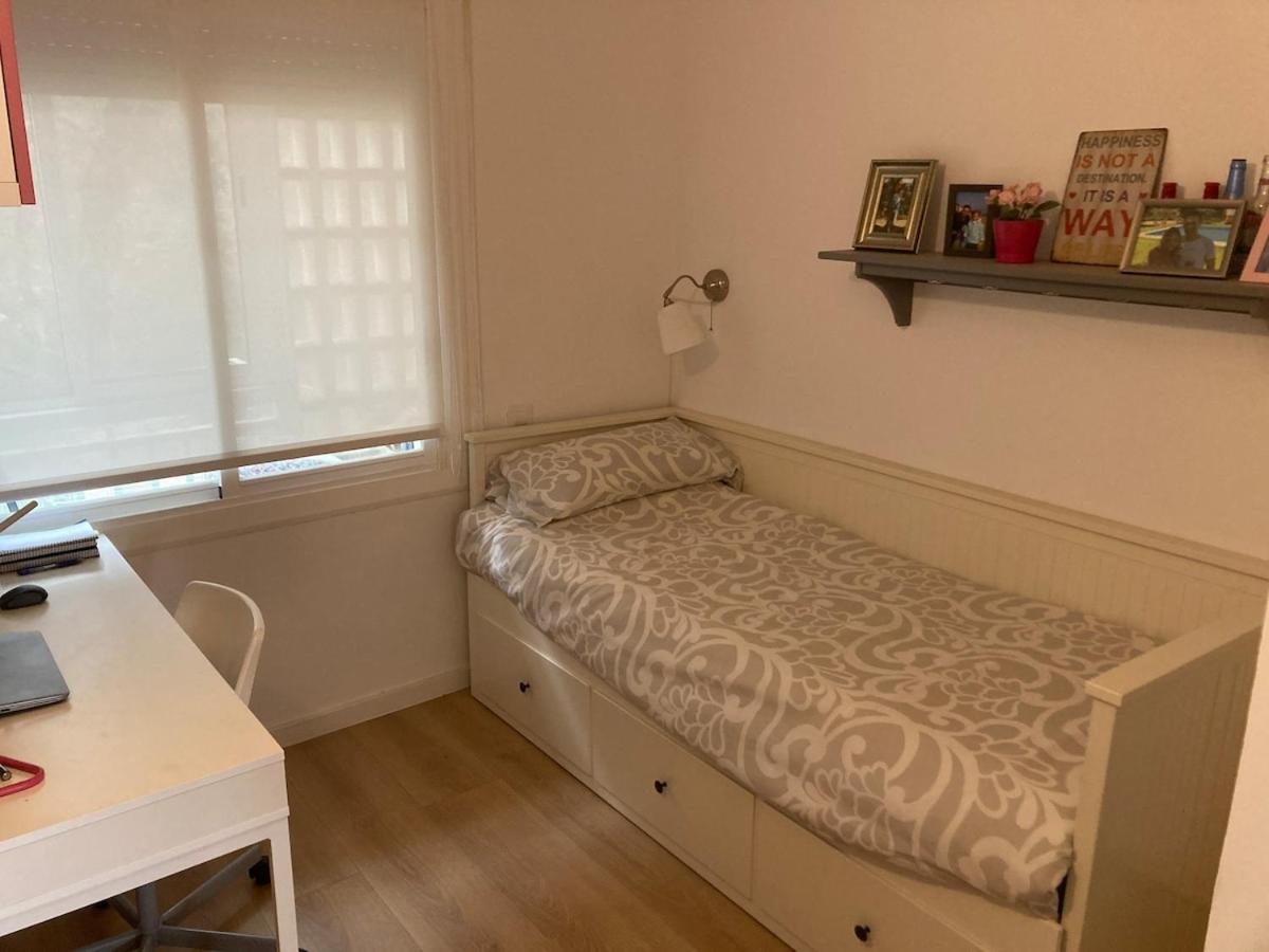 Apartamento Con Vistas Al Mar Кастельдефельс Экстерьер фото