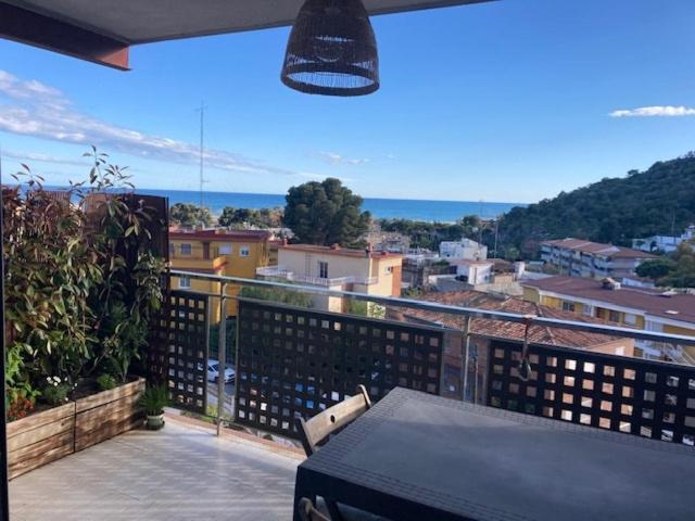 Apartamento Con Vistas Al Mar Кастельдефельс Экстерьер фото